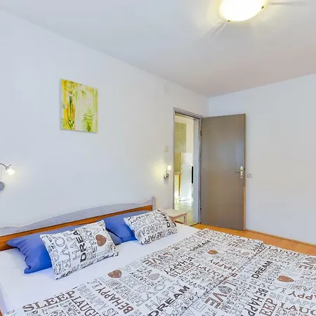 Apartment Lojan